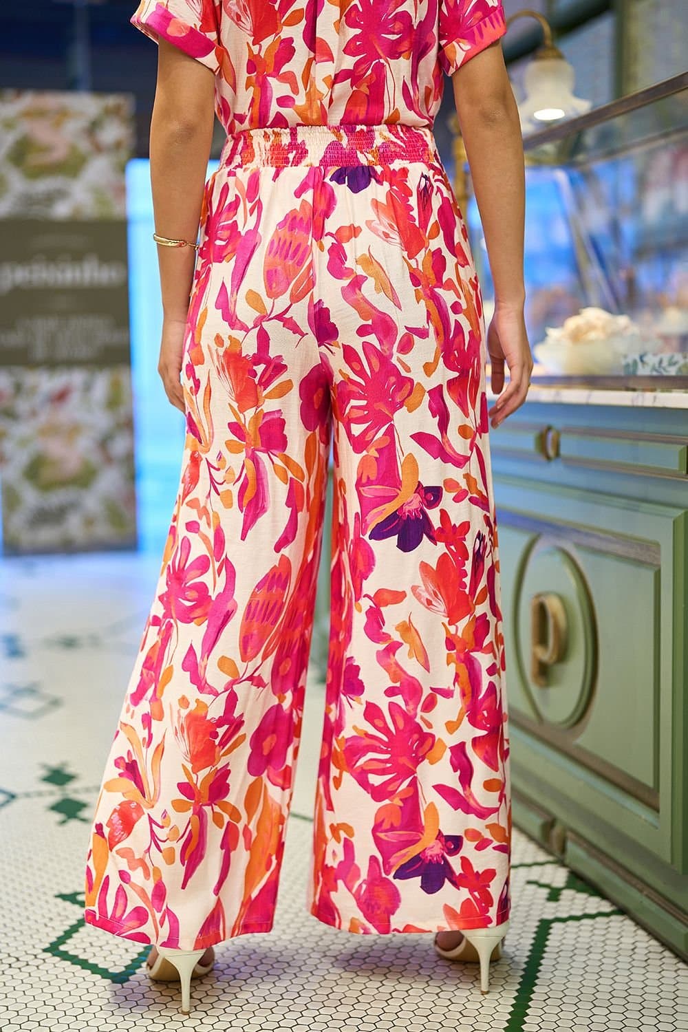 Yumi Yumi Women's Pink Abstract Floral Wide Leg Trousers