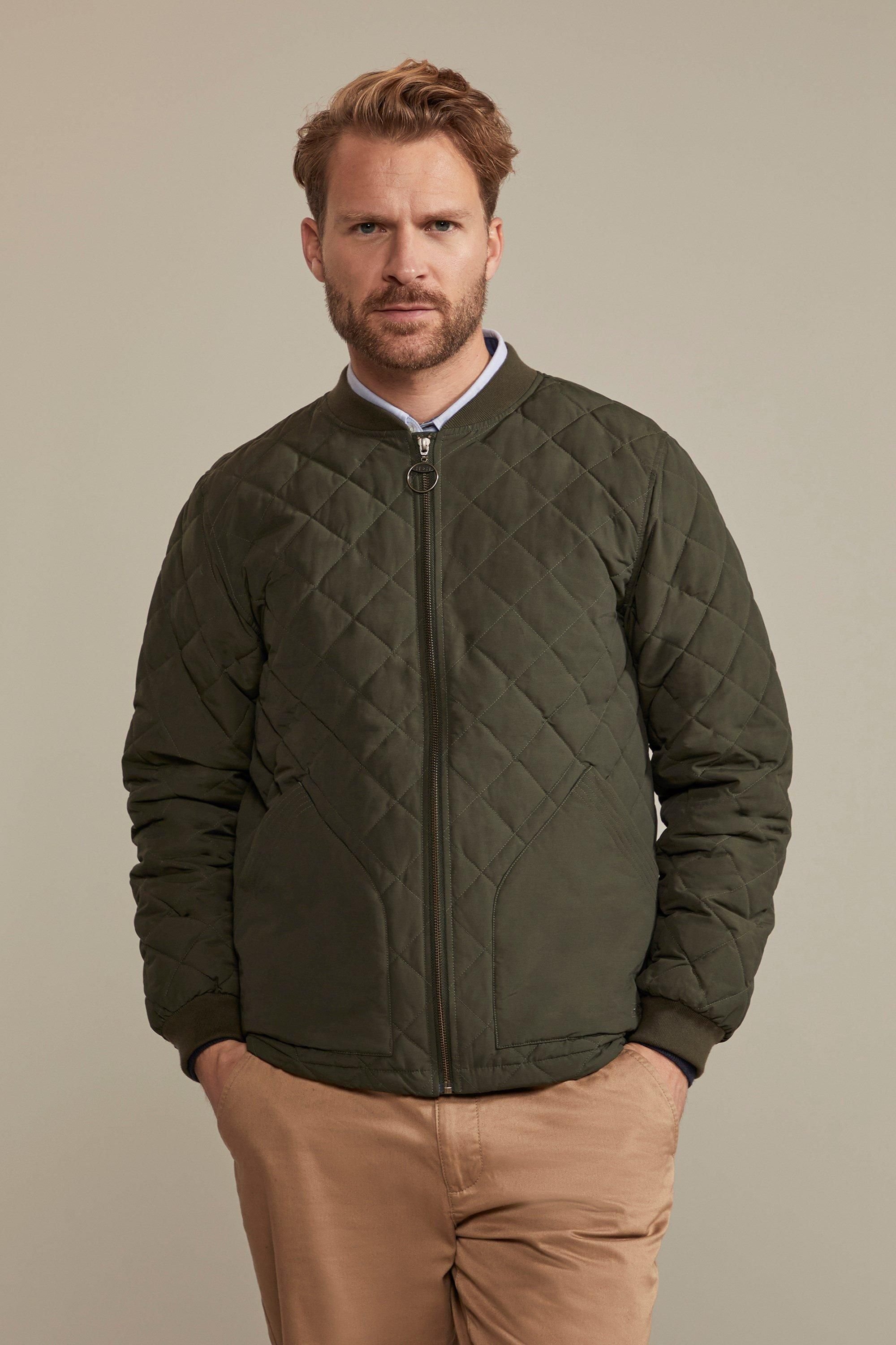 Hinter & Hobart Hinter & Hobart Men's 'Pembroke' Lightweight Water Resistant Casual Full Zip Quilted Jacket in Khaki - 2