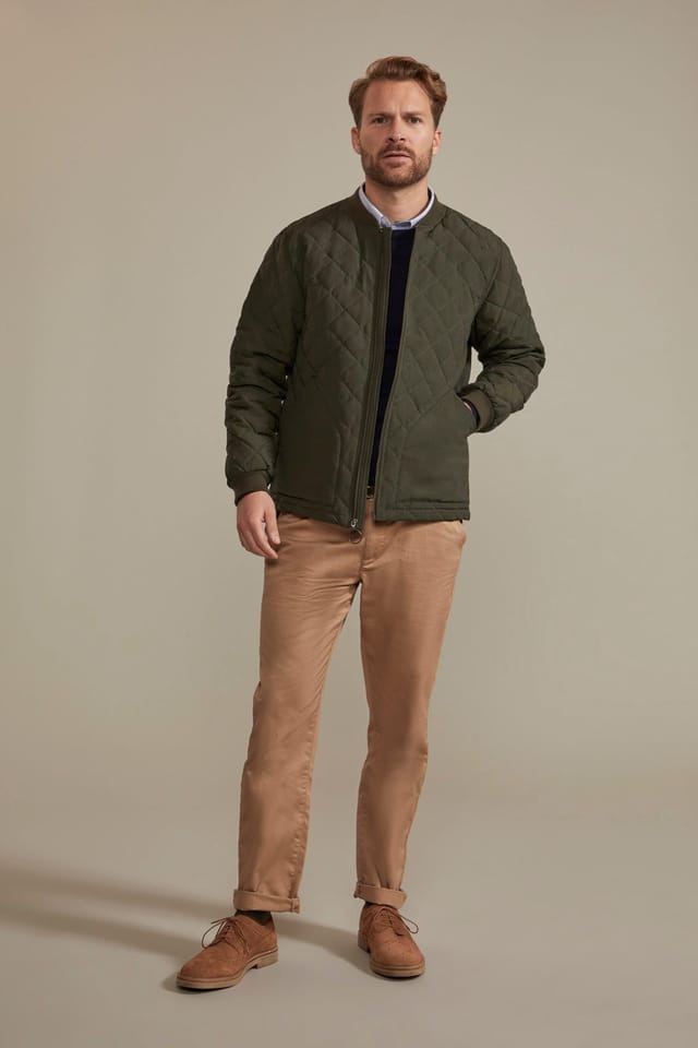 Hinter & Hobart Hinter & Hobart Men's 'Pembroke' Lightweight Water Resistant Casual Full Zip Quilted Jacket in Khaki - 2