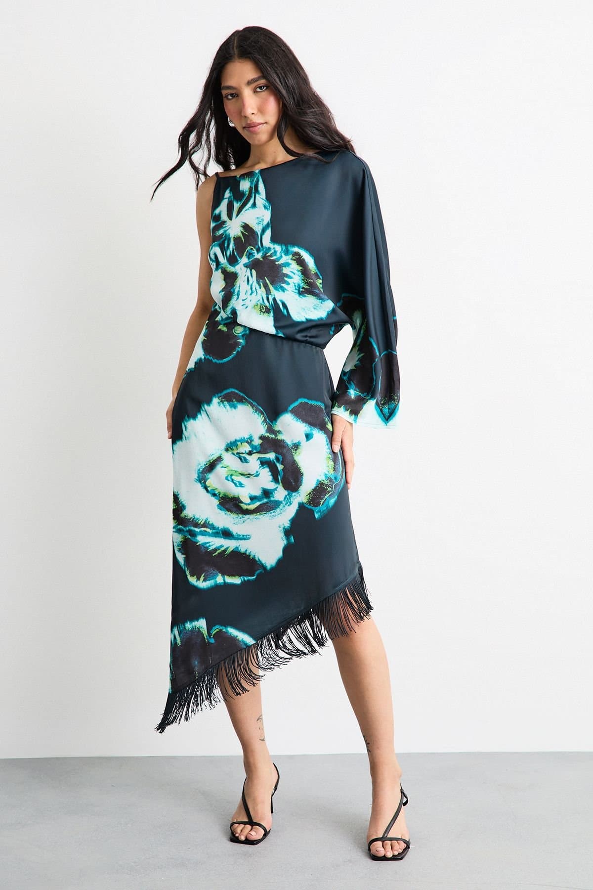 Warehouse Warehouse Women's Placement Print One Shoulder Satin Midi Dress in Floral