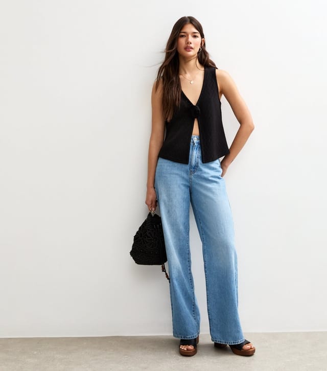 New Look Women's Black Soft Touch Flower Trim Waistcoat New Look - 3