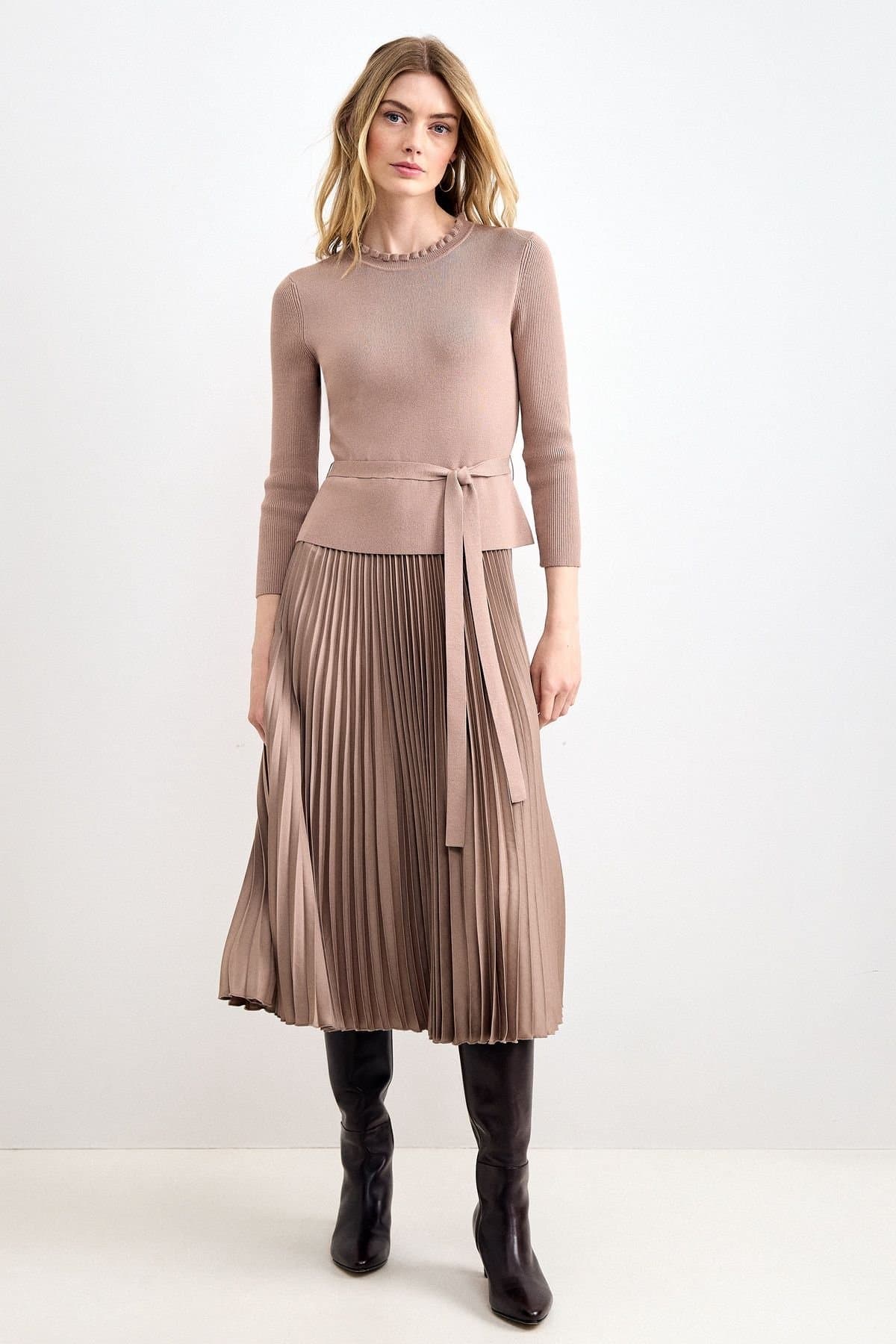 Phase Eight Phase Eight Women's Jodie Knit Dress in Fawn