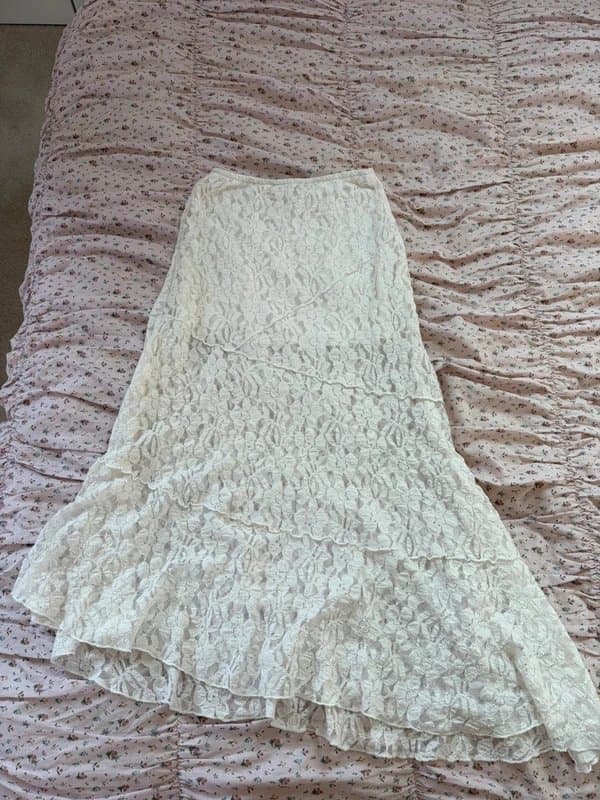 Bershka Lace asymmetrical skirt