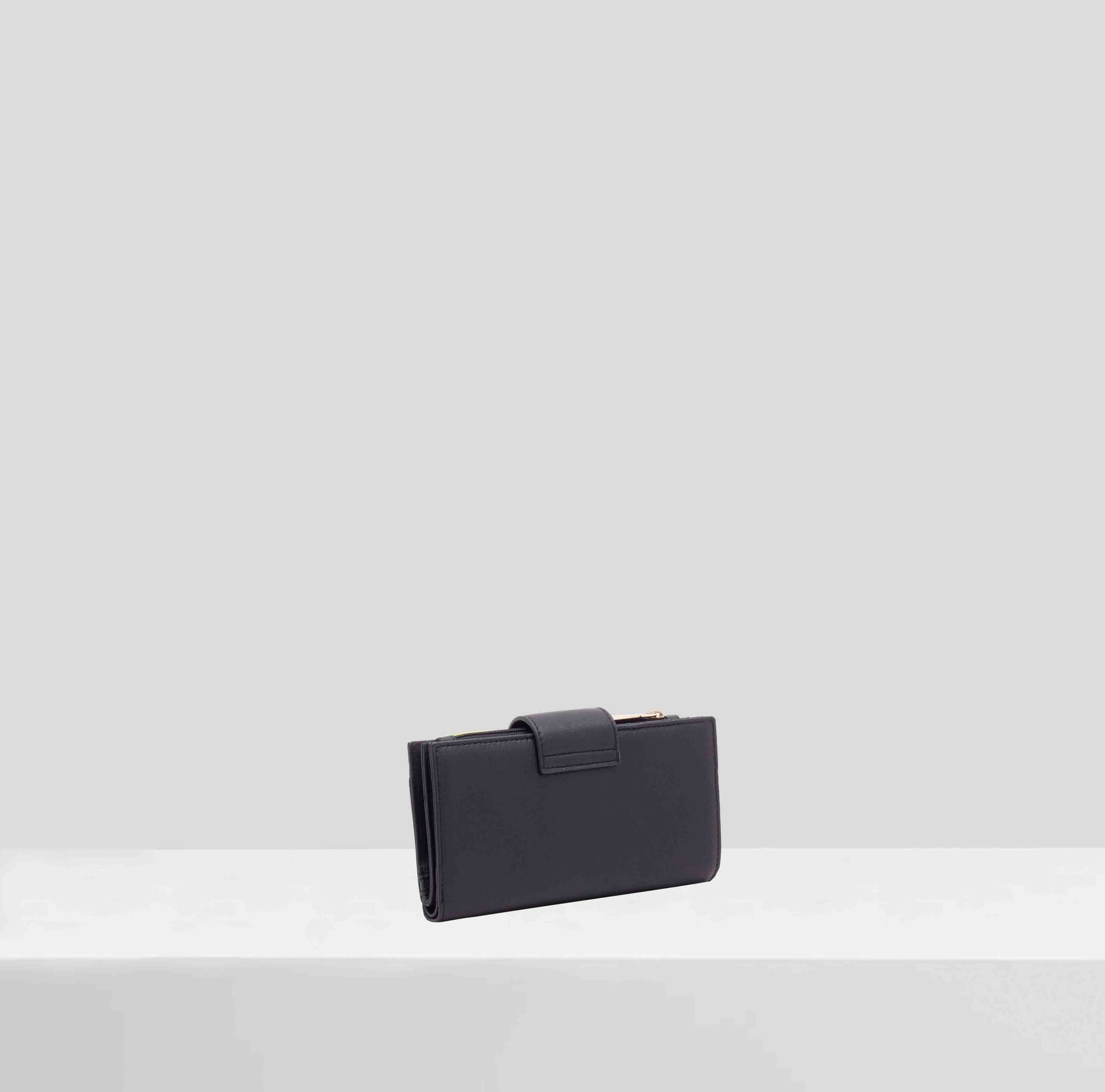 Paul Costelloe Paul Costelloe Women's Indigo Leather Purse in Black - 4