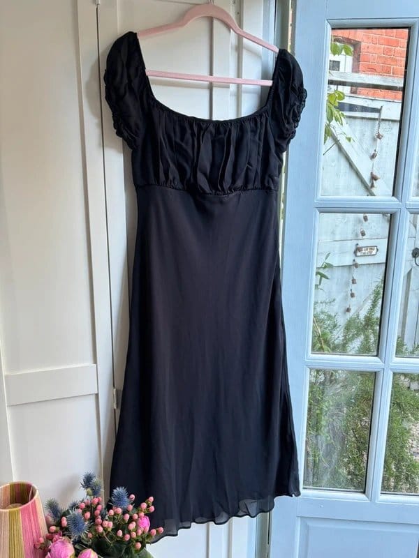 New Look Black Chiffon Bias Cut Midi Dress – UK 16