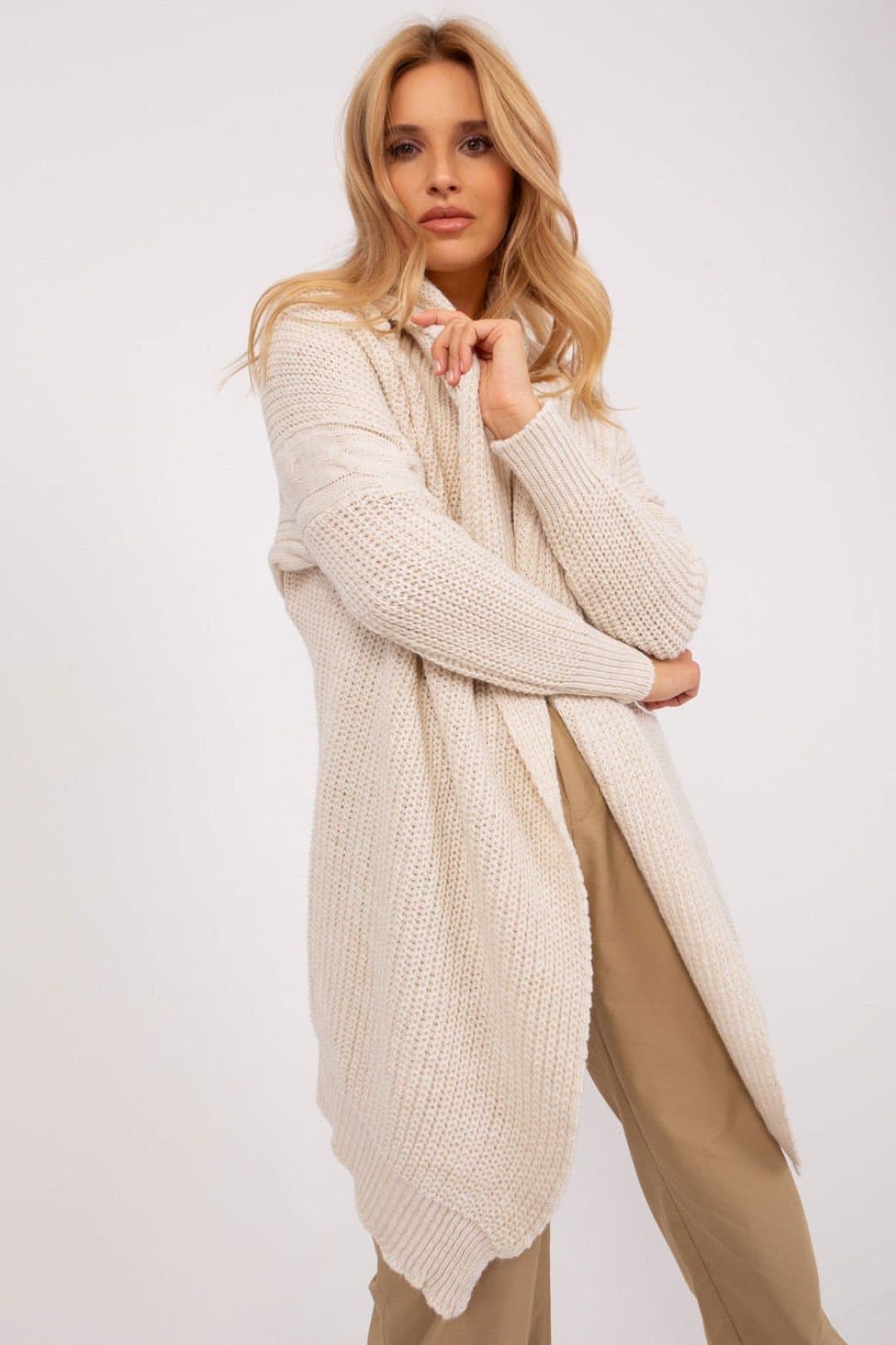 Love Lace Love Lace Women's Everyday Acrylic Long Sleeve Cardigan in Beige