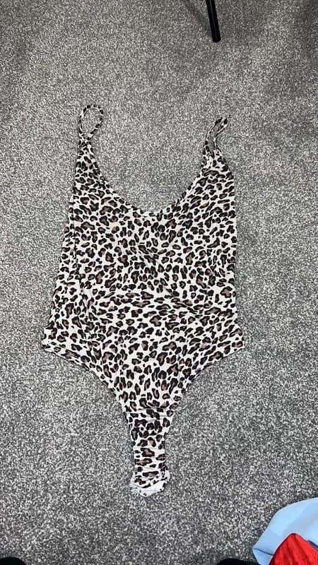 PrettyLittleThing Bodysuit slinky