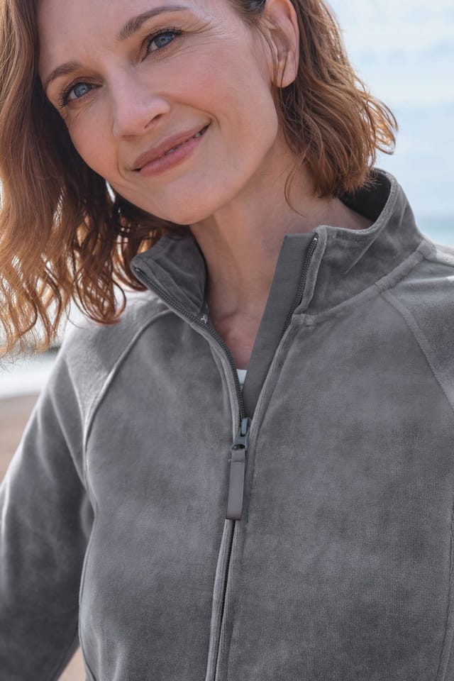 WoolOvers WoolOvers Women's Placid Velour Zip Through Jumper in Grey - 3