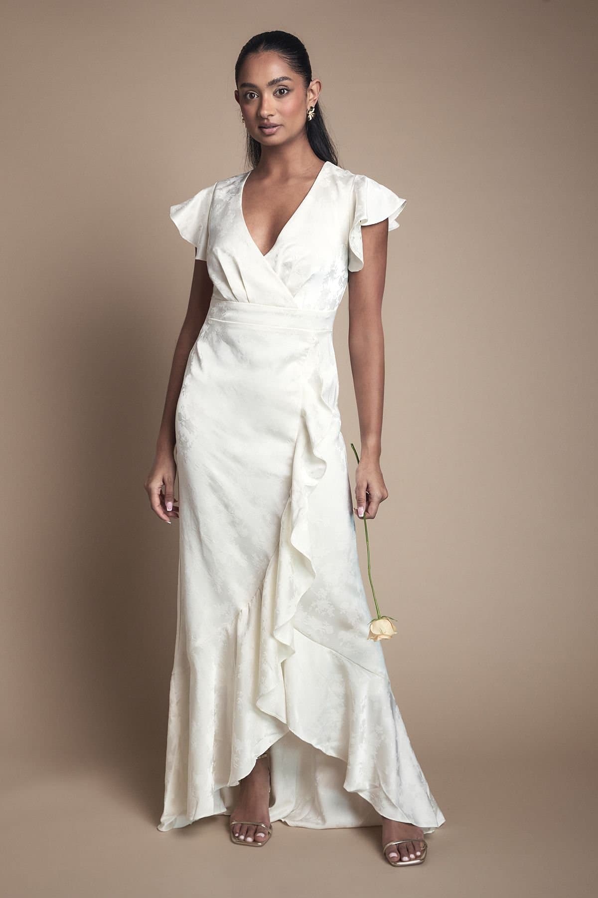 Oasis Oasis Women's Satin Jacquard Ruffle Hem Midaxi Bridesmaid Dress in Champagne