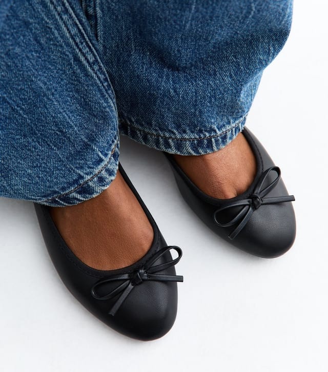 New Look Women's Black Faux Leather Classic Ballet Pumps New Look - 2