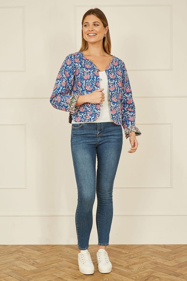 Yumi Yumi Women's Blue Floral Reversible Cotton Quilted Jacket - 2