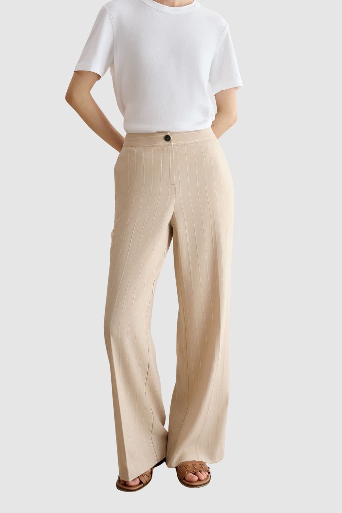 Hobbs London Hobbs London Women's Hadley Pinstripe Trouser in Light Beige
