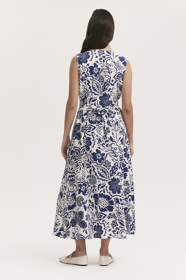 Finery London Finery London Women's Aimee Floral Midi Dress in Mid Navy - 3