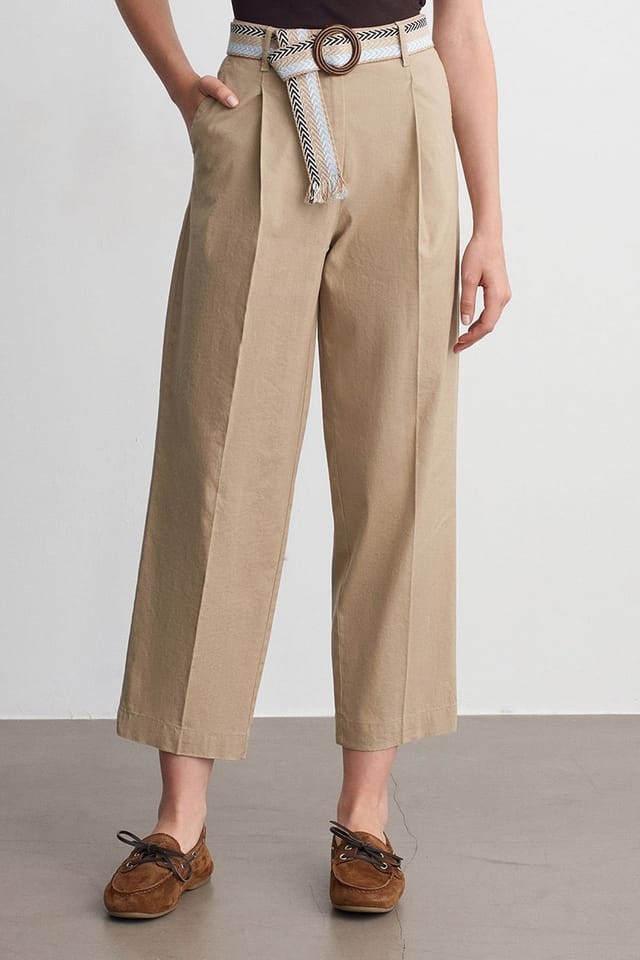 Dilvin Dilvin Women's Belted Pleated Straight-Leg Trousers in Beige - 3