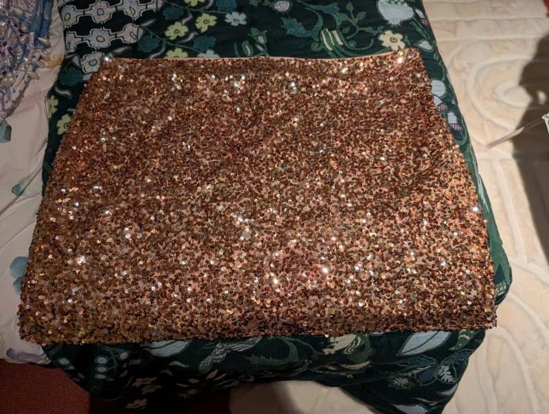ASOS Design ASOS Design gold sequin skirt, size 24