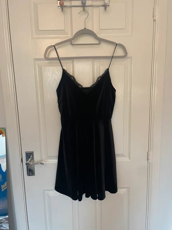 New Look Black velvet style skater dress
