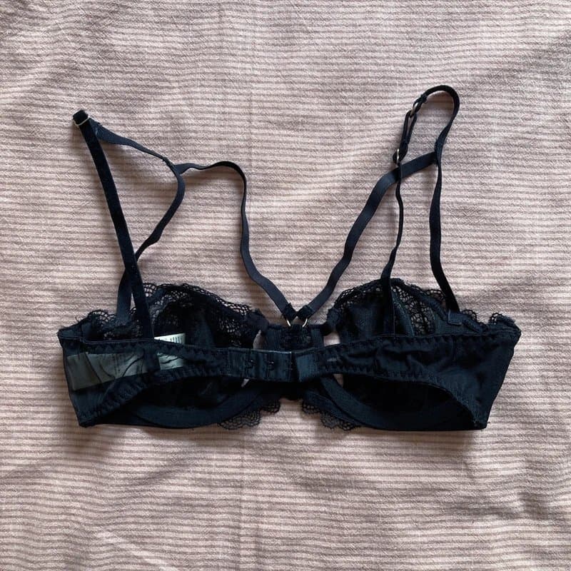 Topshop Topshop velvet and lace bra