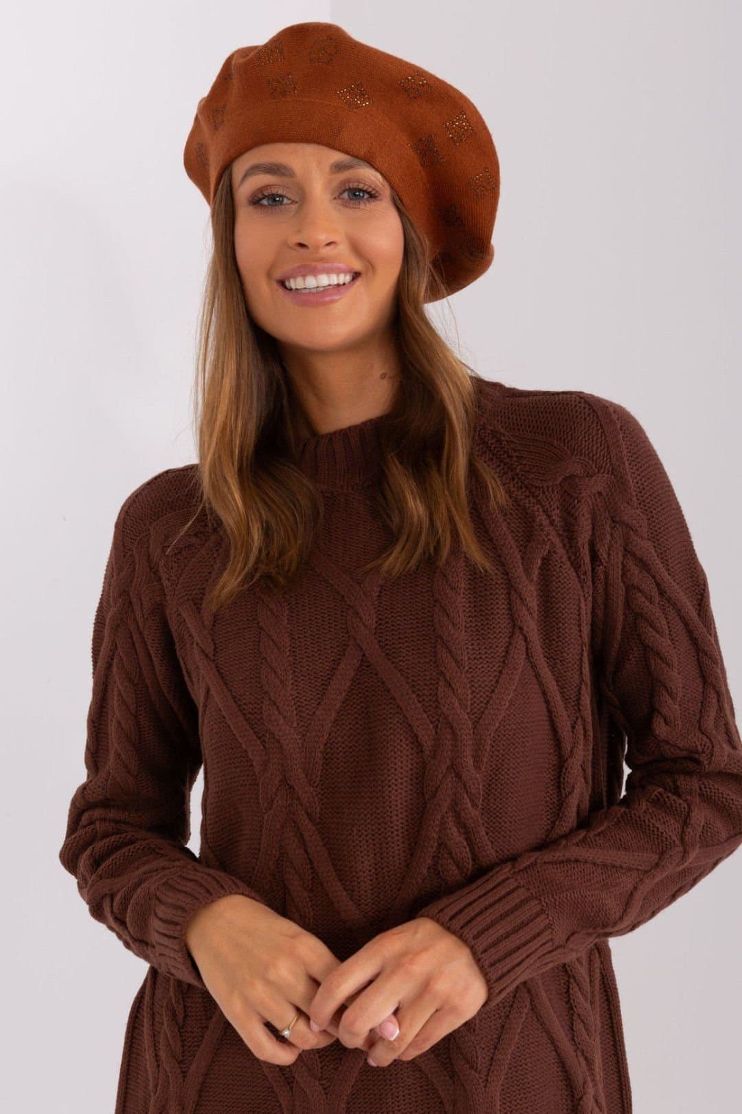 Love Lace Love Lace Women's Classic Wool Beret Hat Soft Cozy Fit Everyday Style For Daily Wear in Brown