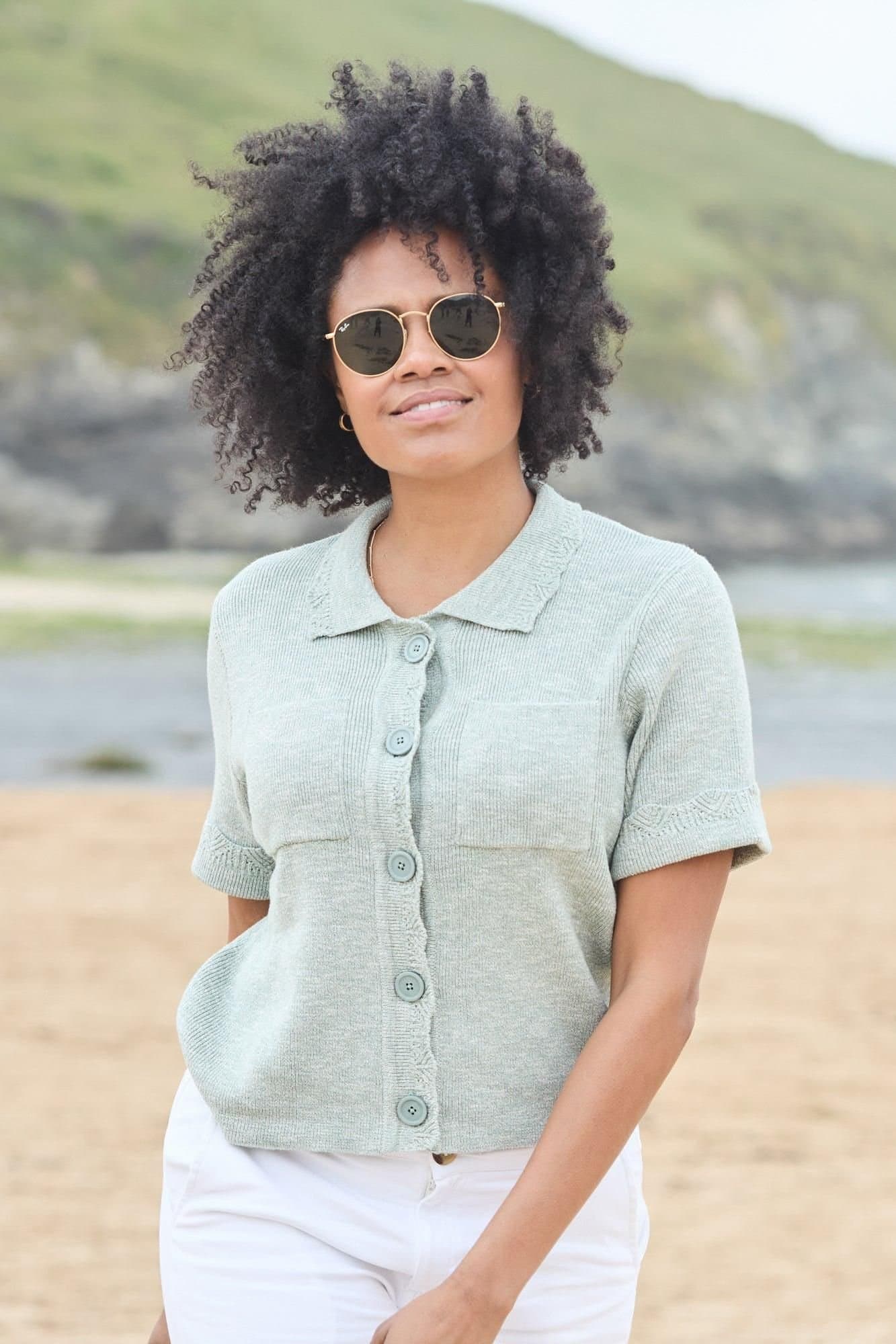 Lily & Me Lily & Me Women's Phoebe Short Sleeve Knitted Jacket in Olive