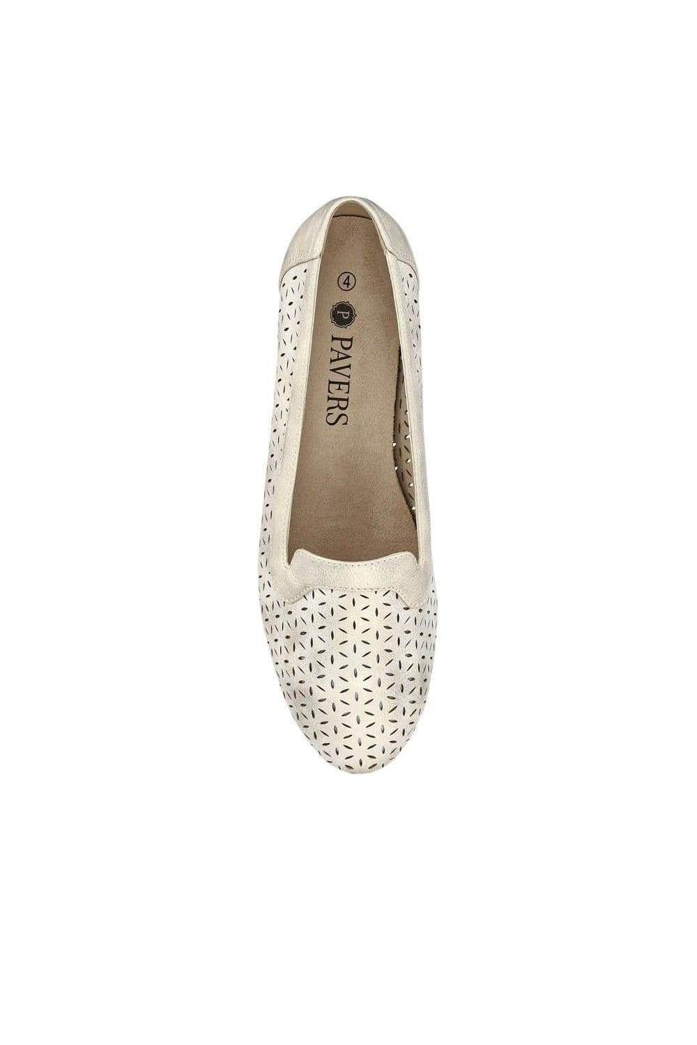 Pavers Pavers Women's Slip-On Pumps in Beige - 4