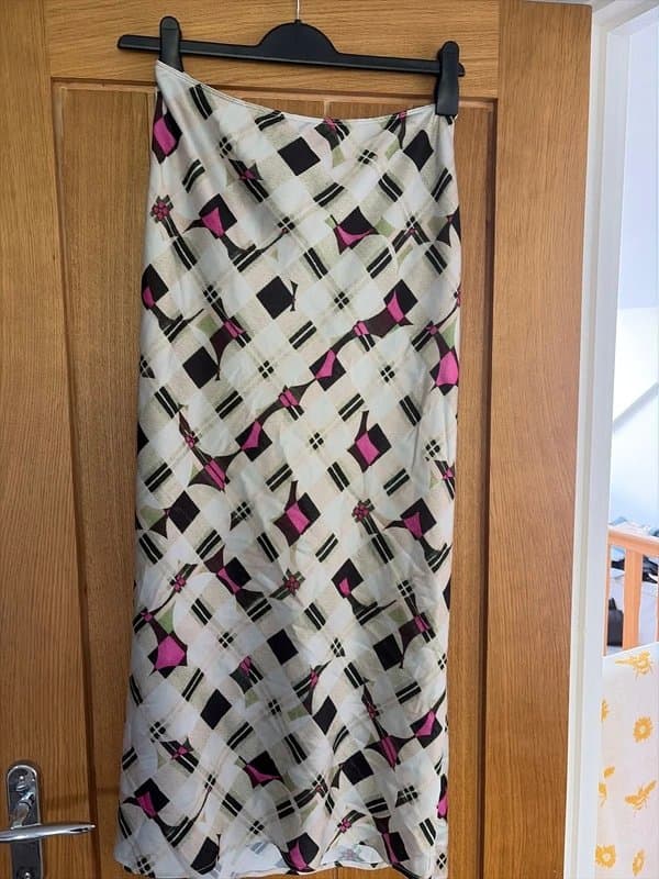 Topshop Topshop satin skirt size 12