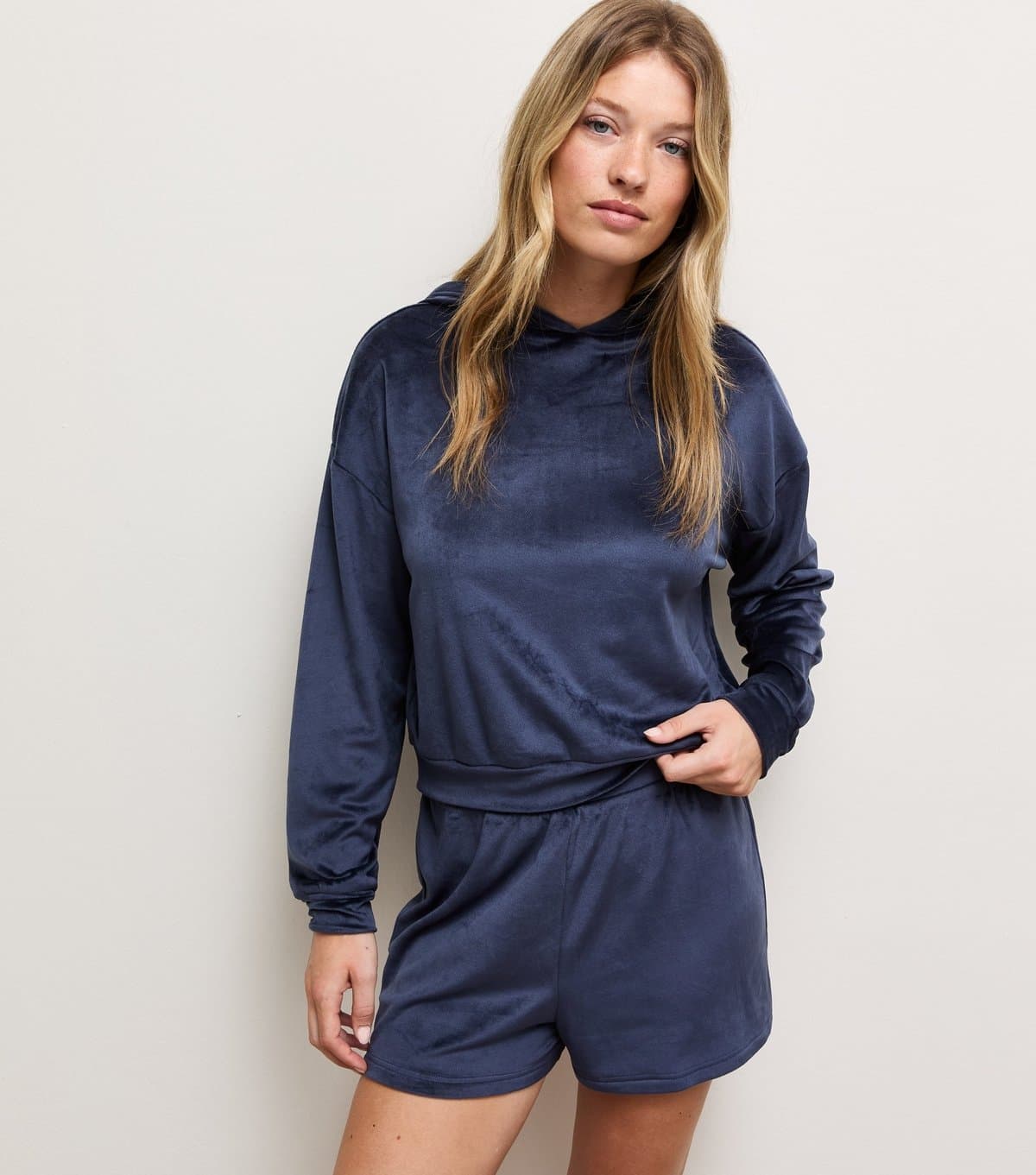 New Look Women's Navy Velour Shorts New Look