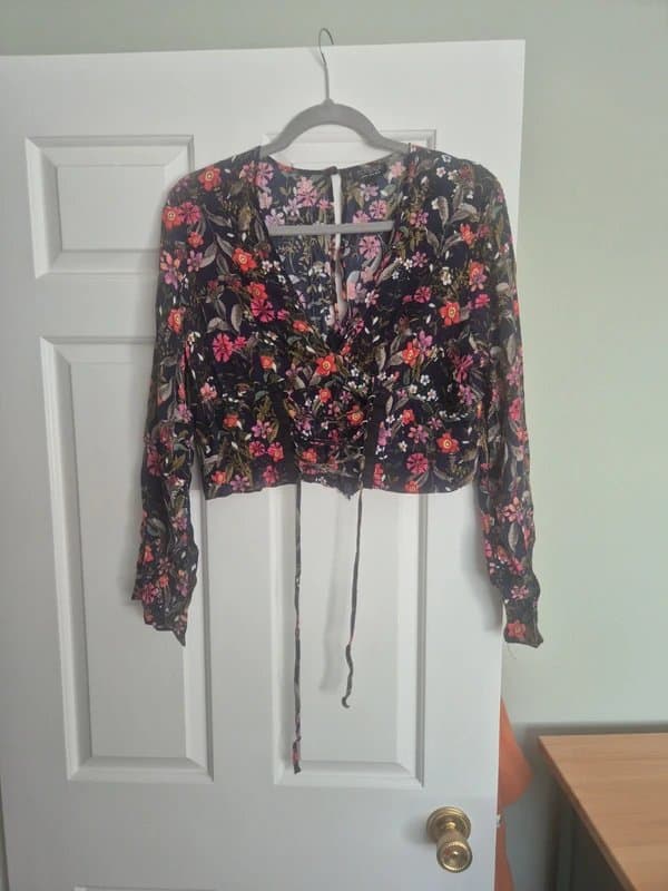 Topshop Topshop floral top size 16
