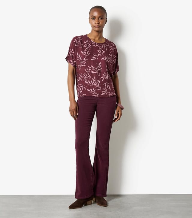 Apricot Women's Purple Leaf Print T-Shirt Apricot New Look - 2