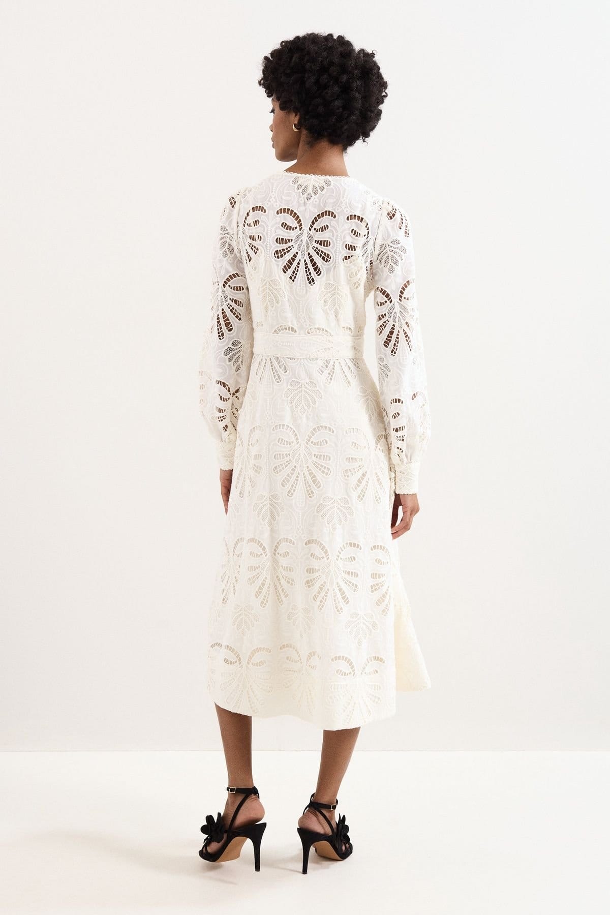Phase Eight Phase Eight Women's Inara Midi Dress in Off-White - 4