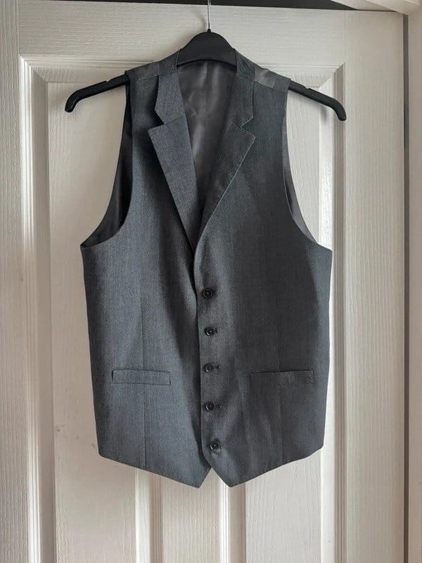 Charles Tyrwhitt Charles Tyrwhitt Grey Birdseye Wool Men’s Waistcoat 40R – 100% Wool Suit Vest RRP £90 - 1