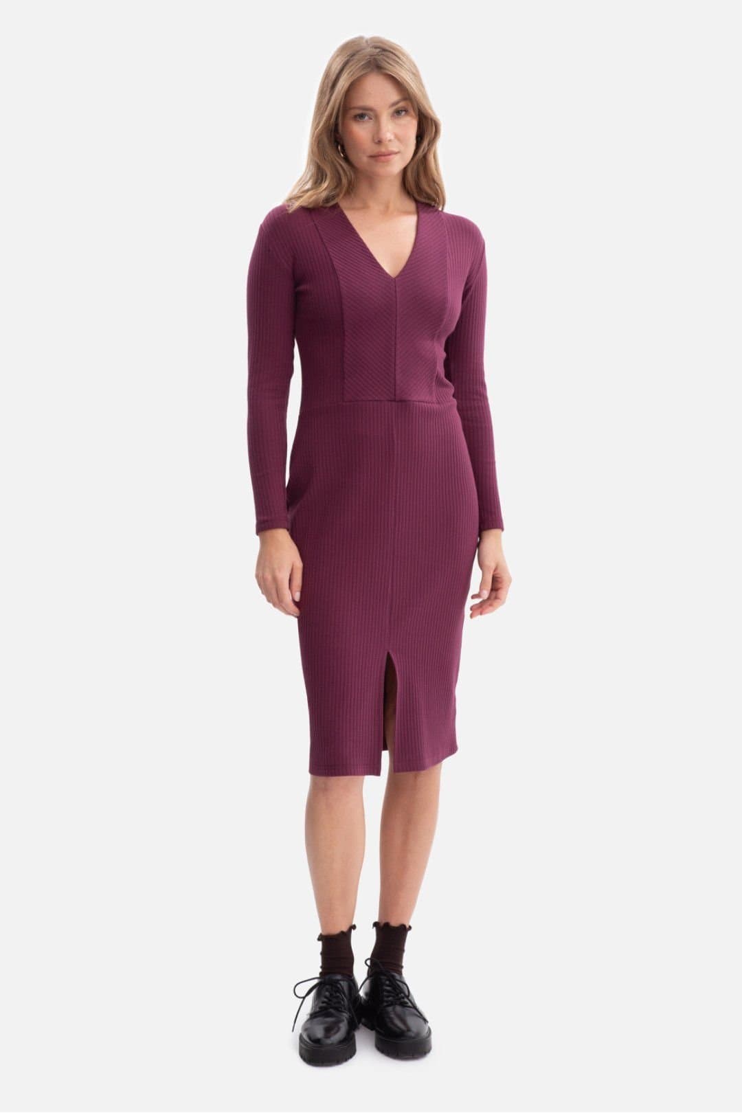 Love Lace Love Lace Women's Ribbed V Neck Fitted Midi Dress with Slit in Violet