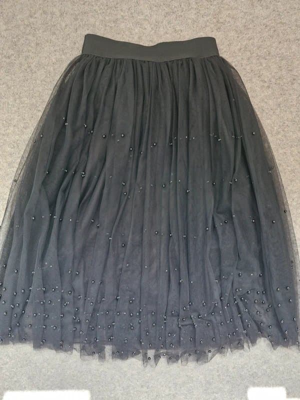New Look New Look Black Pearl Festival Tulle Midi Skirt – Size 10