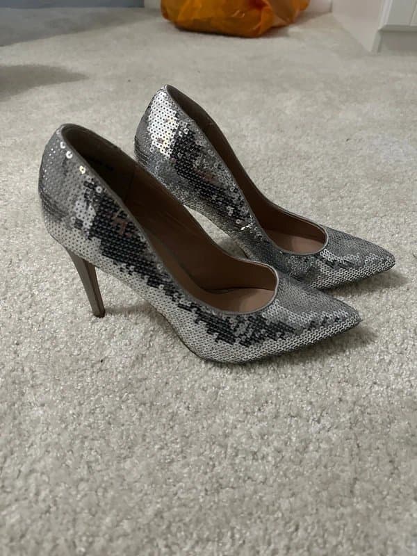 New Look Silver sequin heels size 5 - new look