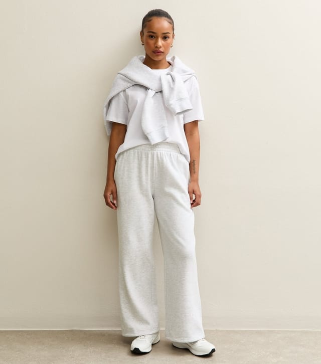 New Look Women's Petite Light Grey Jersey Wide Leg Joggers New Look - 3