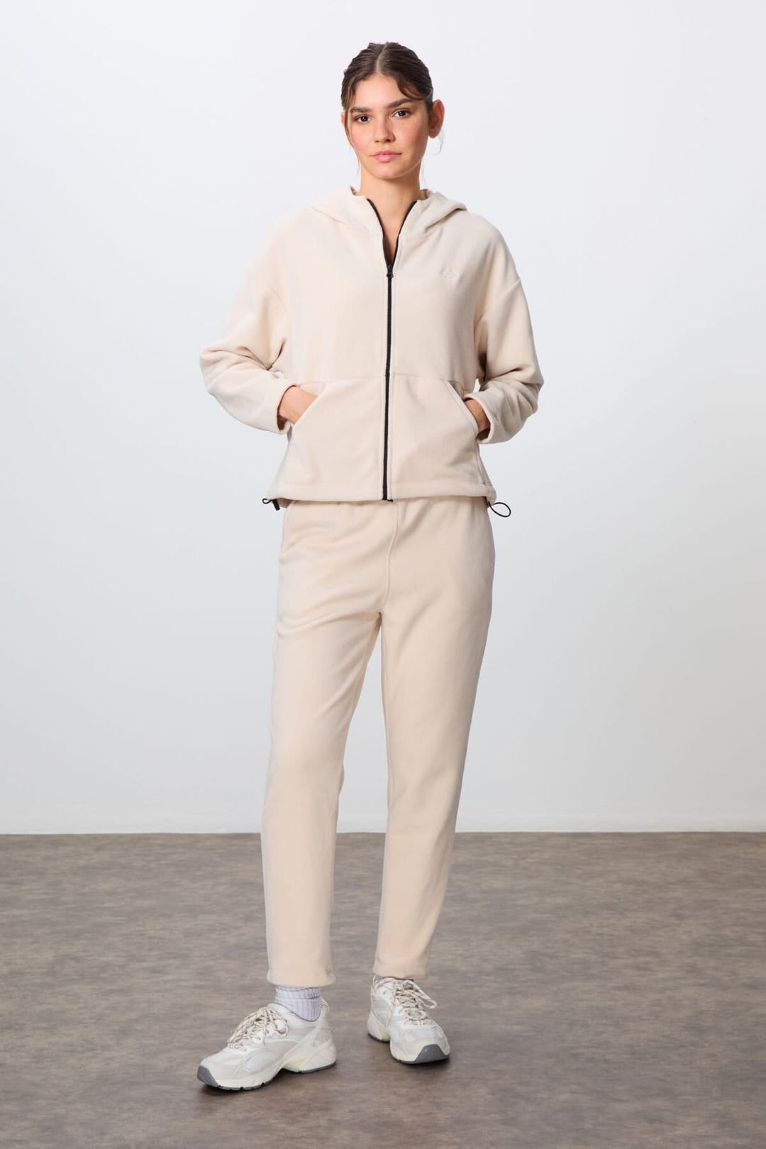 Tommy Life Tommy Life Women's Oversized Hooded Zipper Tracksuit Set in Medium Beige - 4