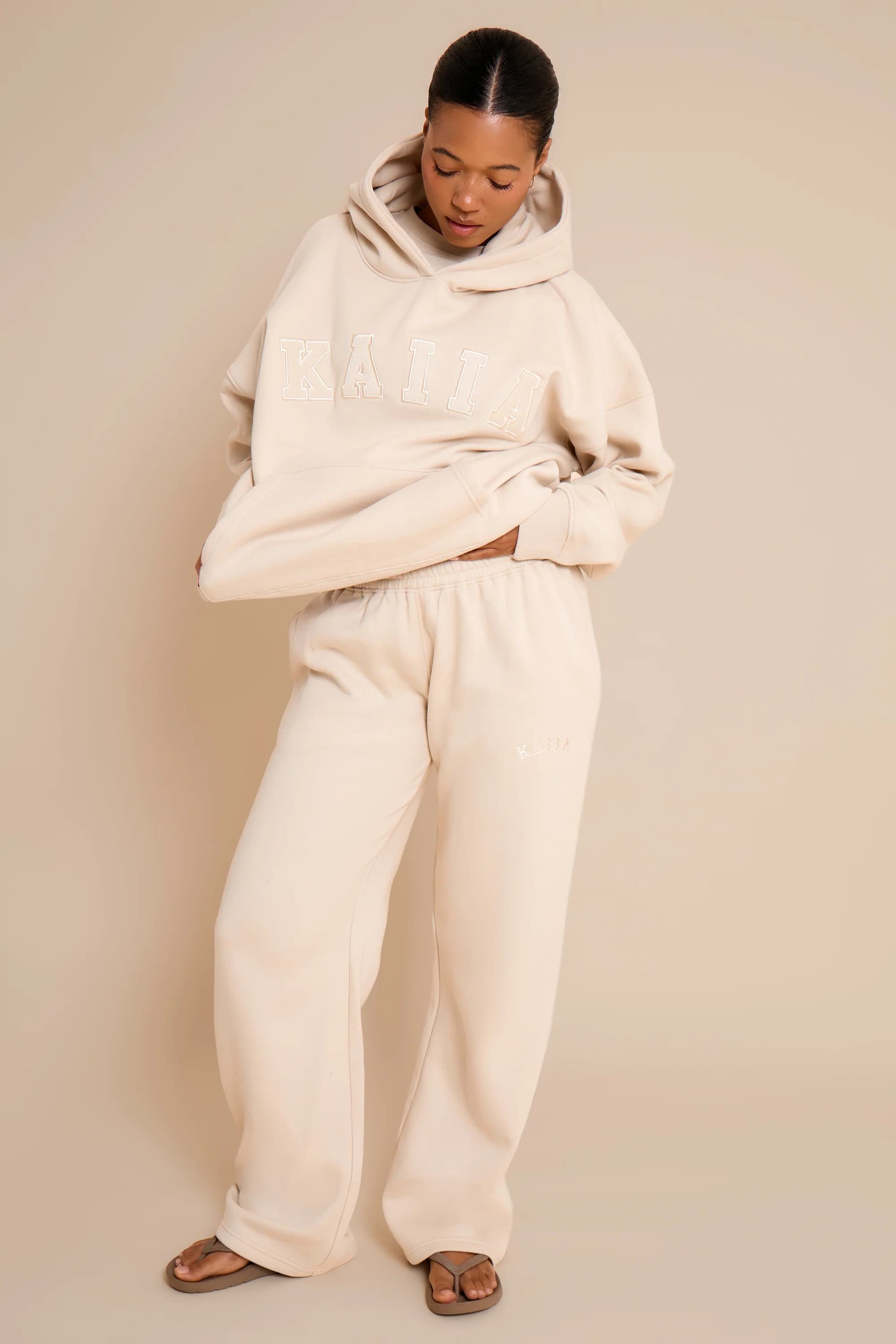 Kaiia Kaiia Slogan Wide Leg Joggers Chalk