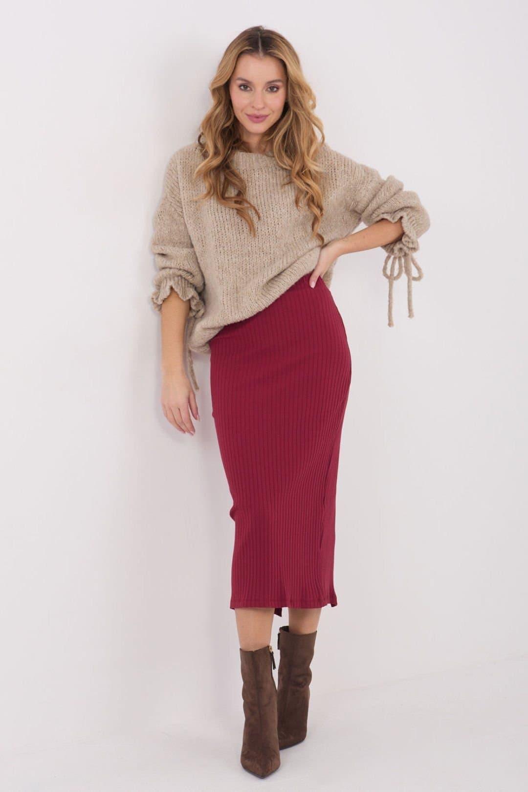 Love Lace Love Lace Red Ribbed Knit Midi Skirt
