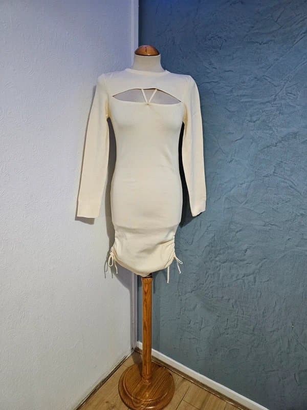 I Saw it First I saw it first knitted long-sleeved cut out ruched cream dress