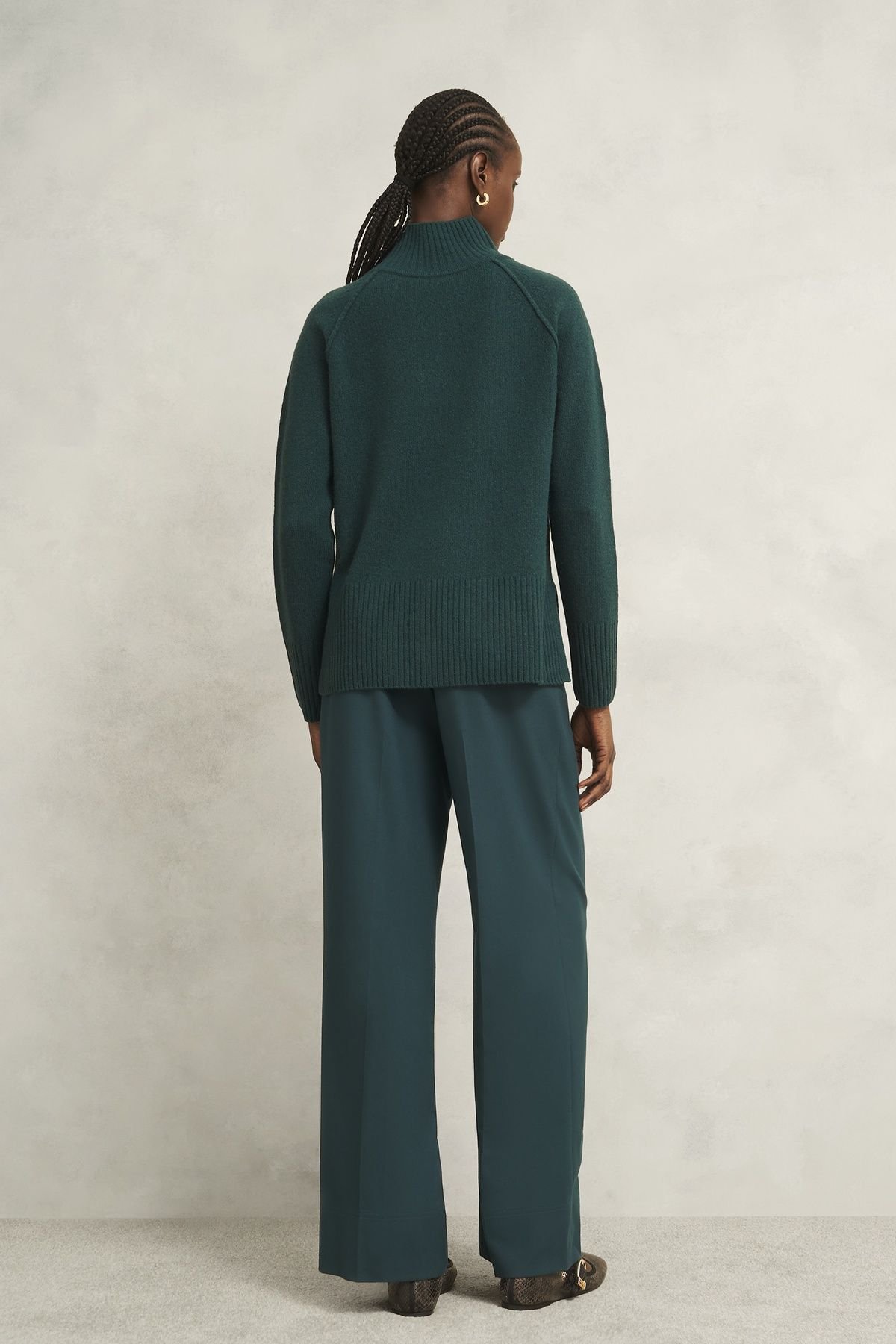 Hobbs London Hobbs London Women's Lorraine Merino Funnel Neck Jumper in Bottle Green - 4