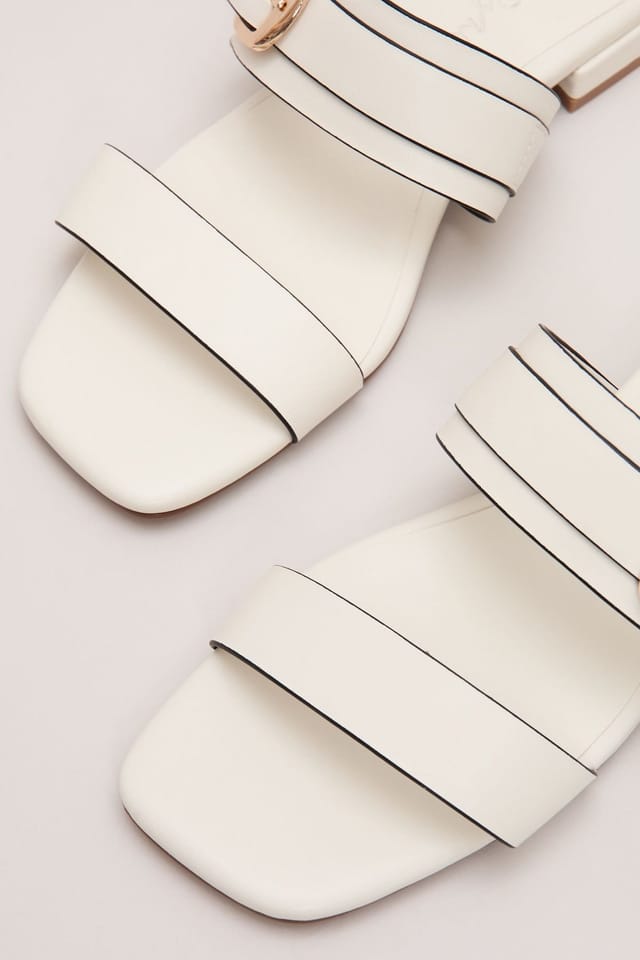 Phase Eight Phase Eight Women's Buckle Flat Sandal in Off-White - 2
