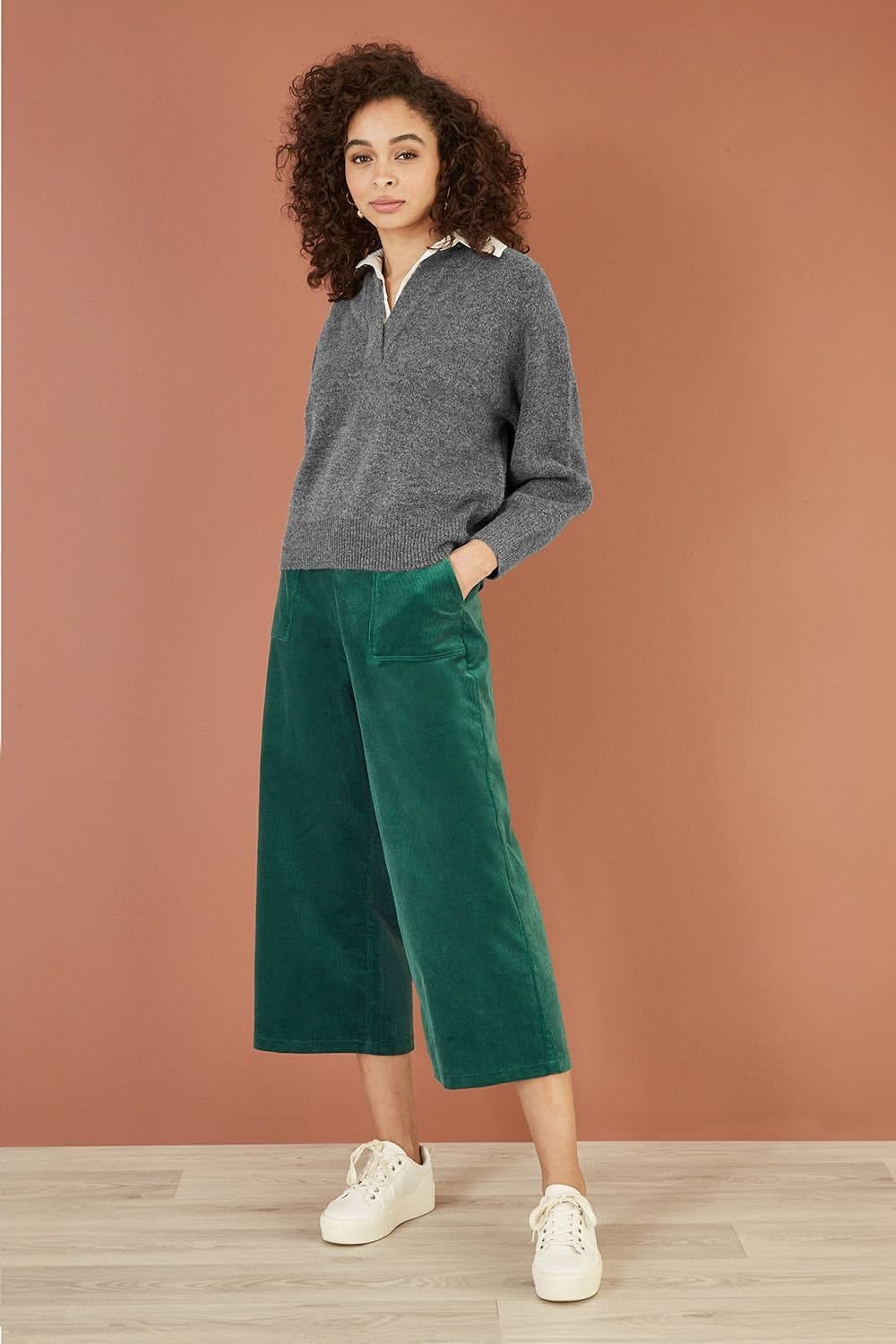 Yumi Yumi Women's Green Cord Cropped Wide Leg Trousers