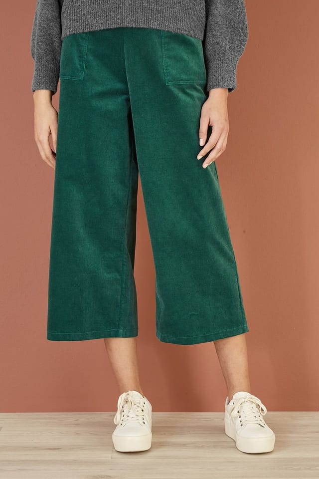Yumi Yumi Women's Green Cord Cropped Wide Leg Trousers With Pockets - 2