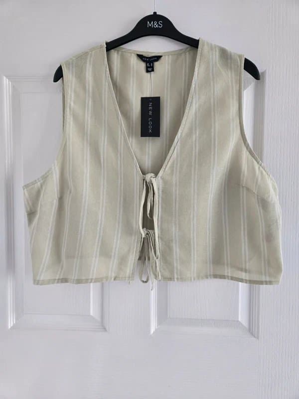 New Look Newlook tie front top.