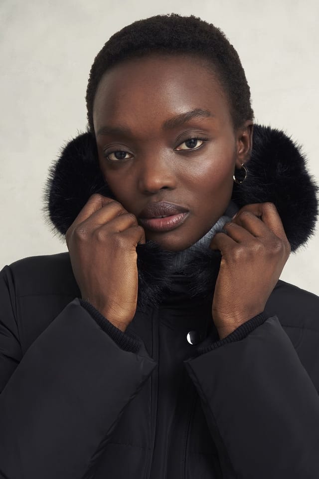 Hobbs London Hobbs London Women's Tyla Puffer Coat in True Black - 3