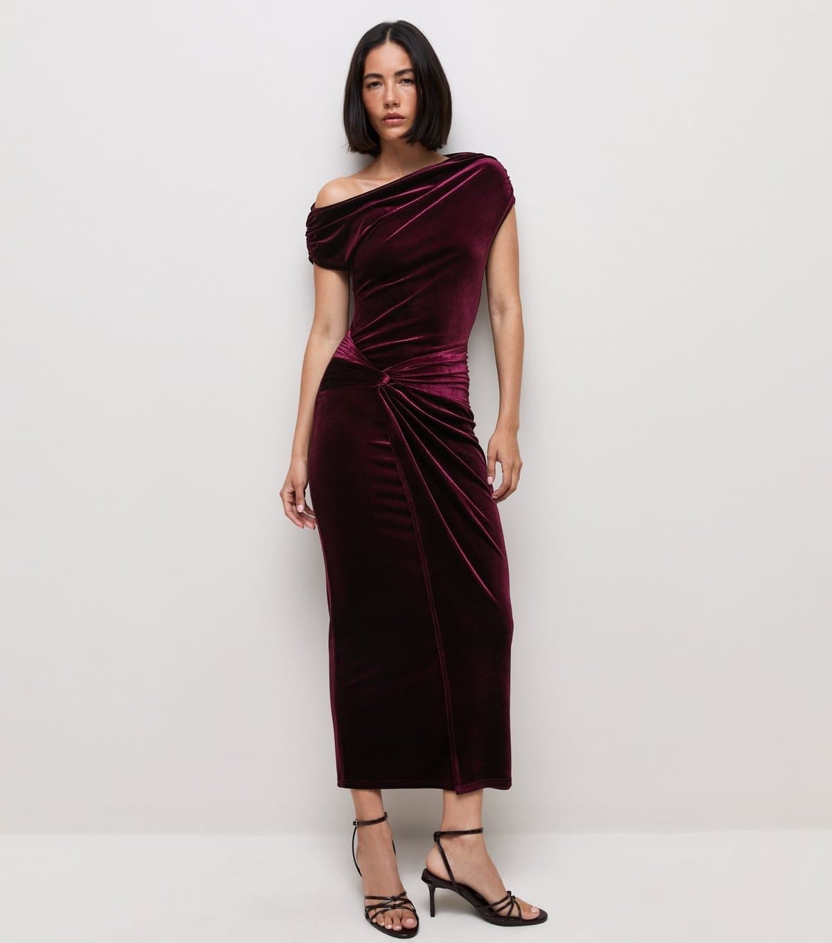 New Look Women's Dark Burgundy Velvet Off Shoulder Dress New Look