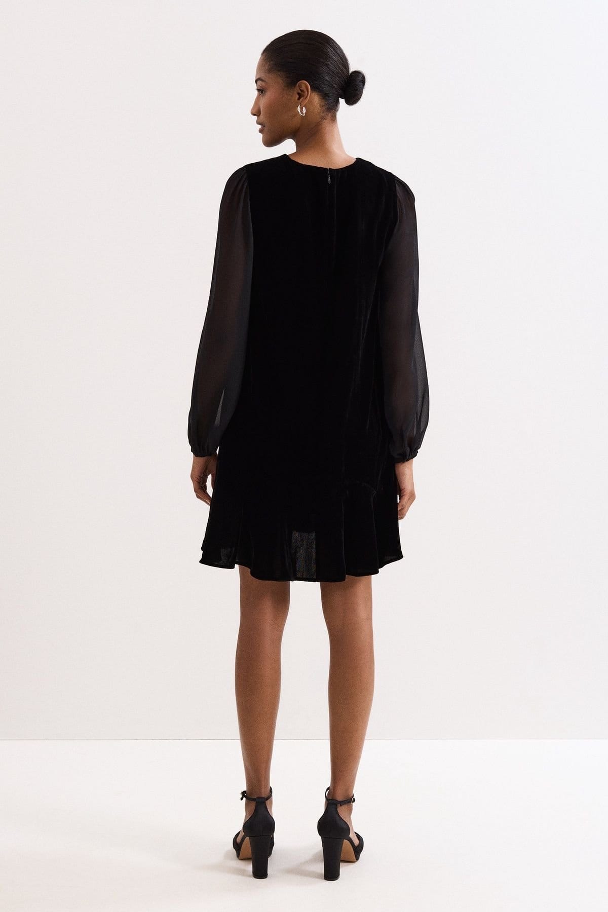 Phase Eight Phase Eight Women's Velvet Long Sleeve Swing Dress in True Black - 4