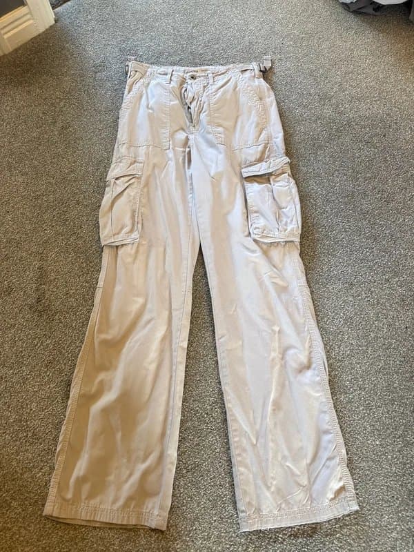 Bershka Bershka grey cargo trousers
