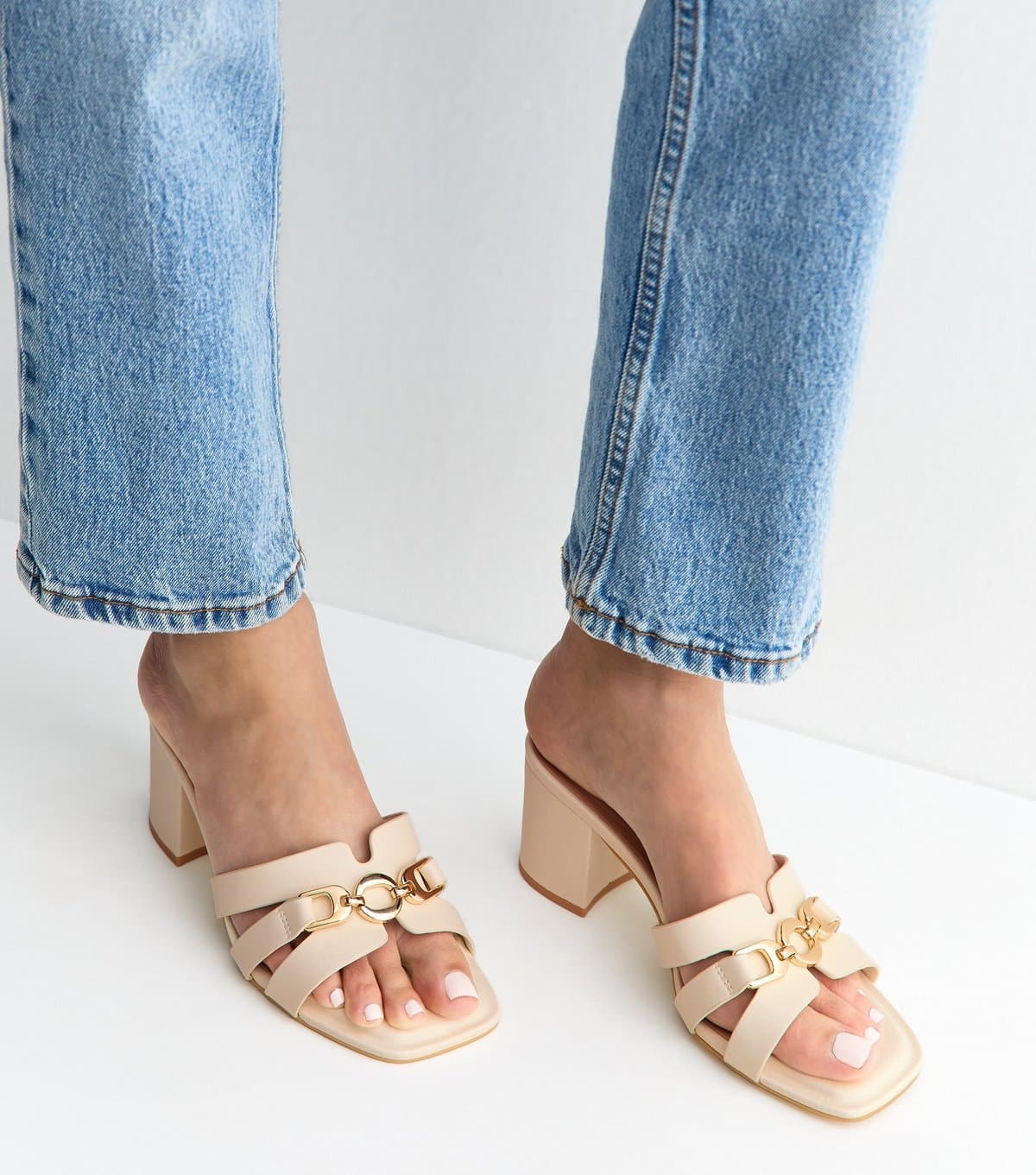 New Look Women's Extra Wide Fit Off White Block Heel Mules New Look