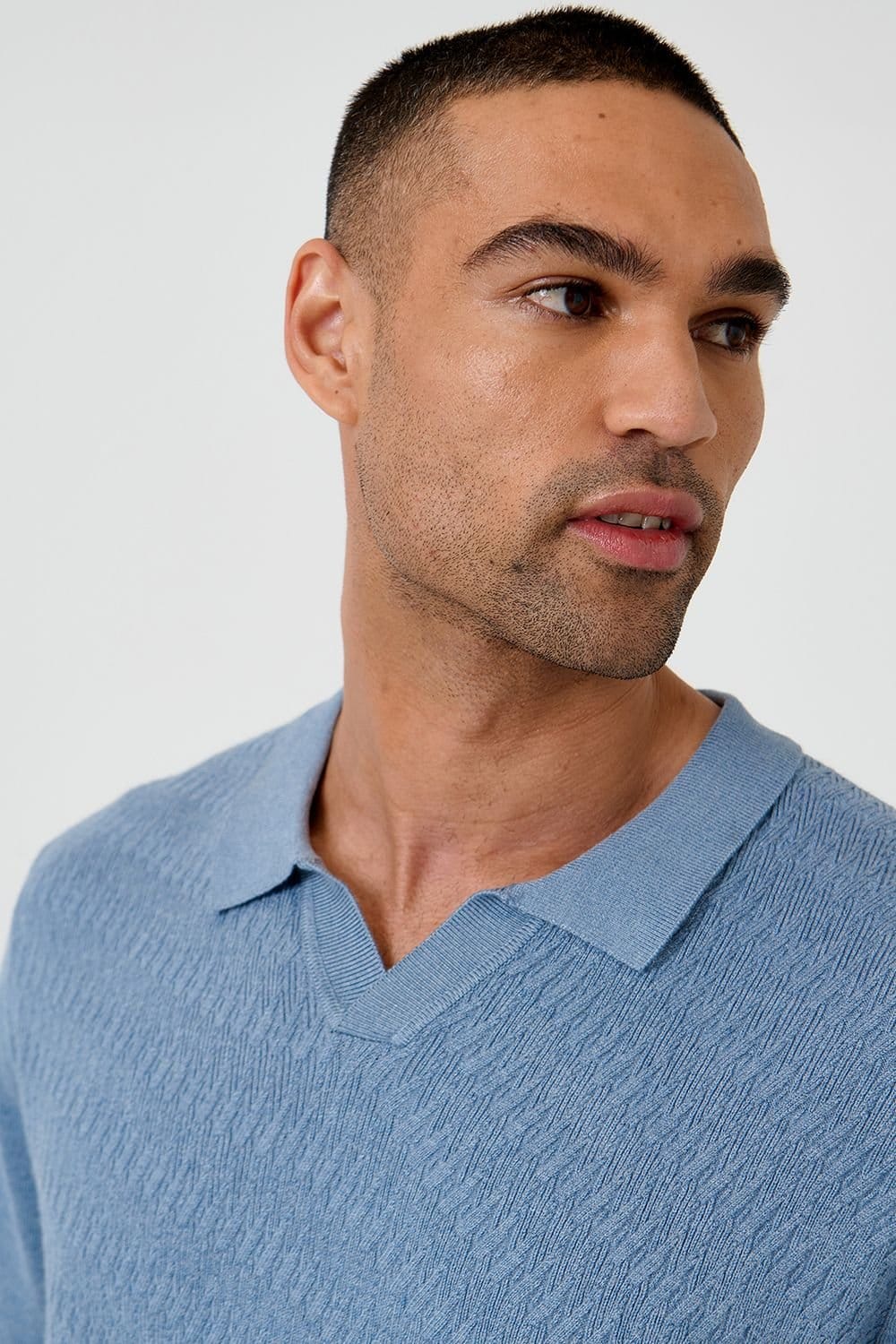 Threadbare Threadbare Men's Textured Knit Trophy Neck Polo in Blue - 4