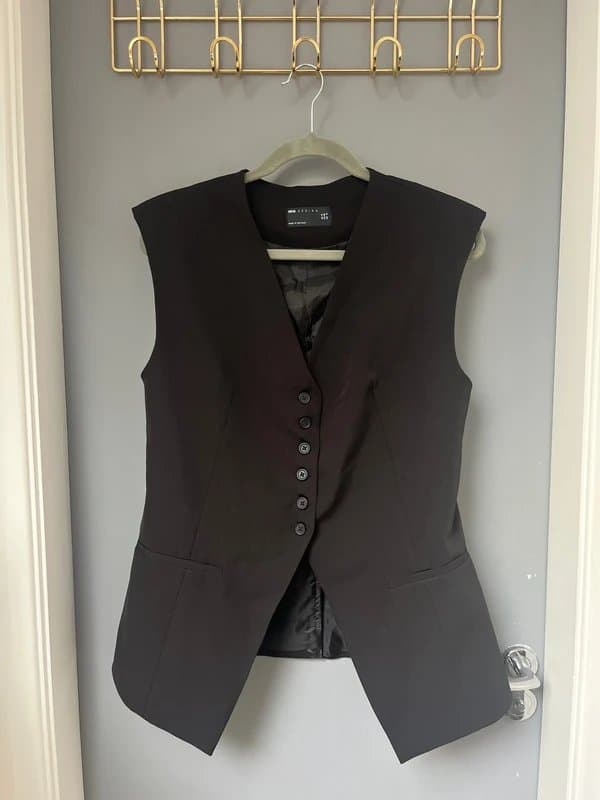 ASOS ASOS design longline black waistcoat padded shoulders UK 12